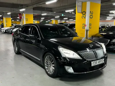 Hyundai Equus