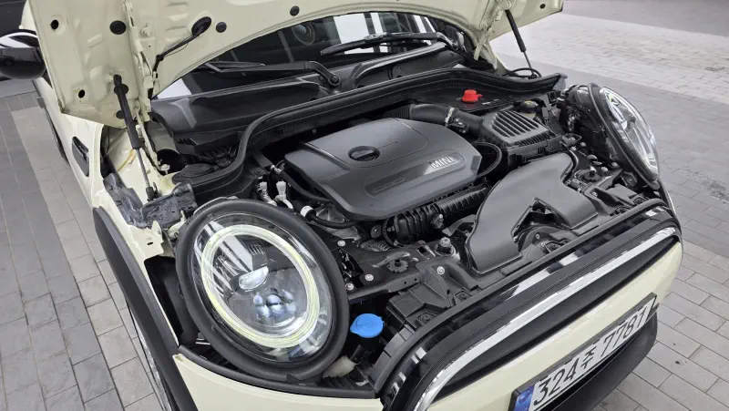 MINI Hatch