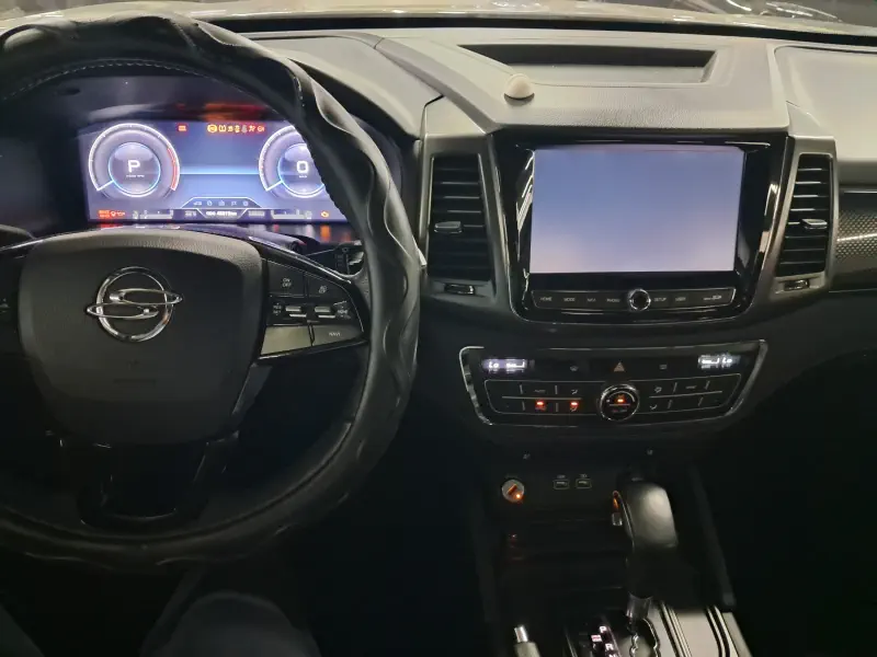 SsangYong Rexton Sports Khan