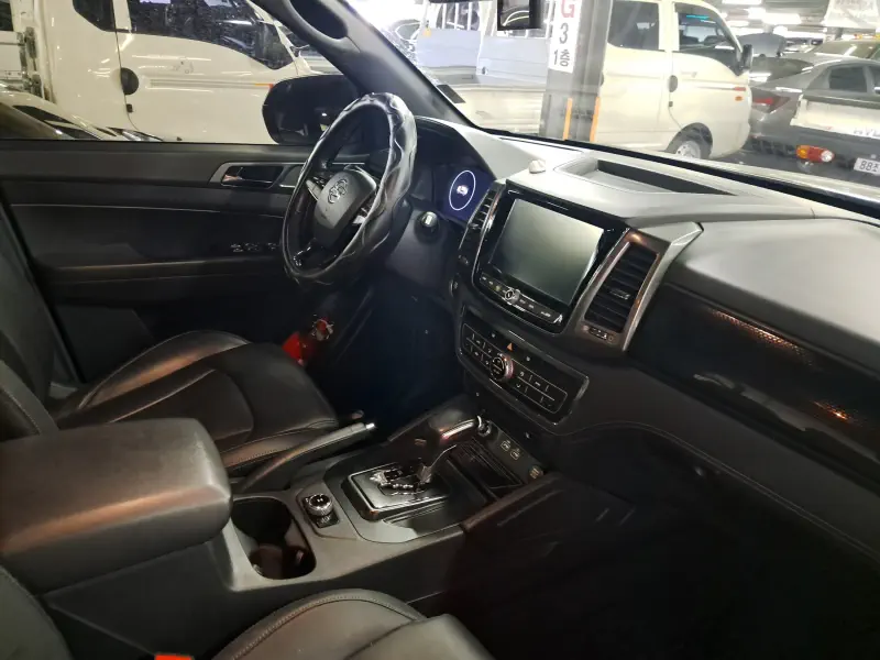 SsangYong Rexton Sports Khan