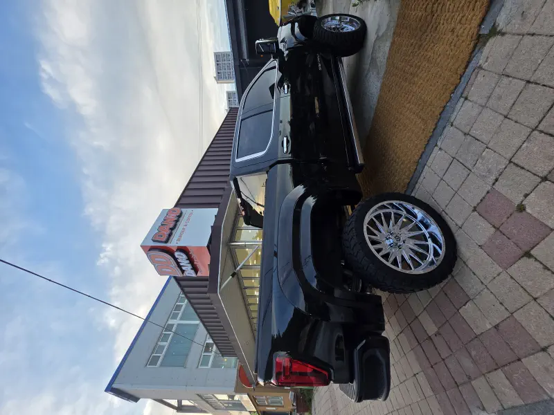 GMC SIERRA