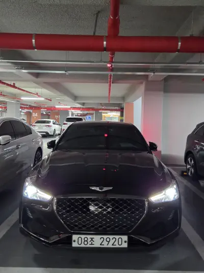Genesis G70
