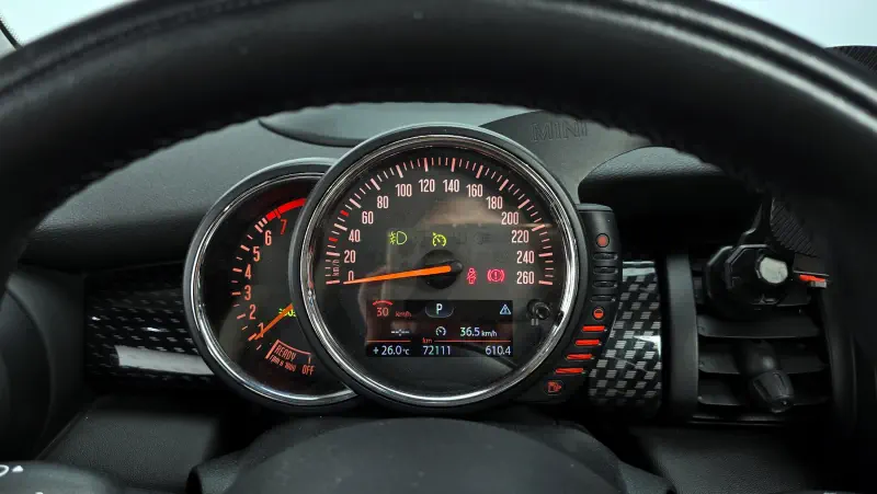 MINI Hatch