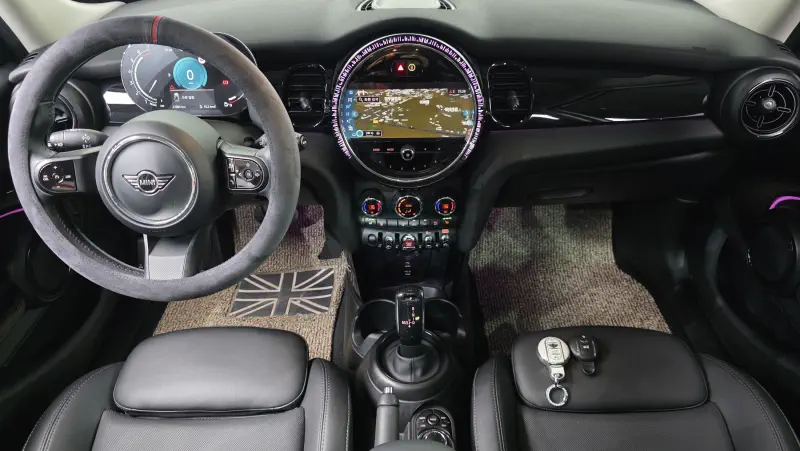 MINI Hatch