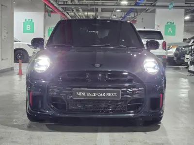 MINI Cooper Convertible