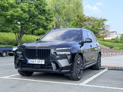 BMW X7