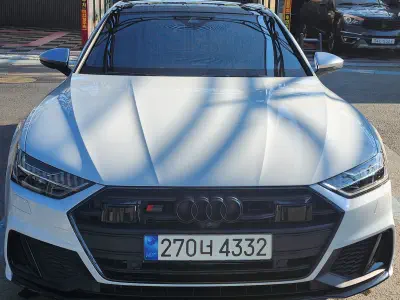 Audi S7