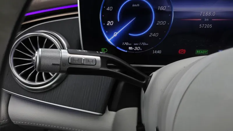 Mercedes-Benz EQS SUV