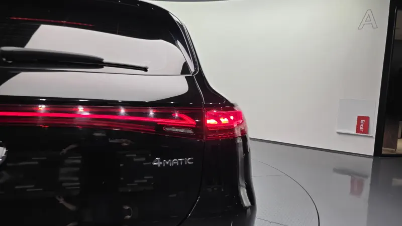 Mercedes-Benz EQS SUV