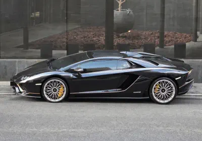 Lamborghini Aventador