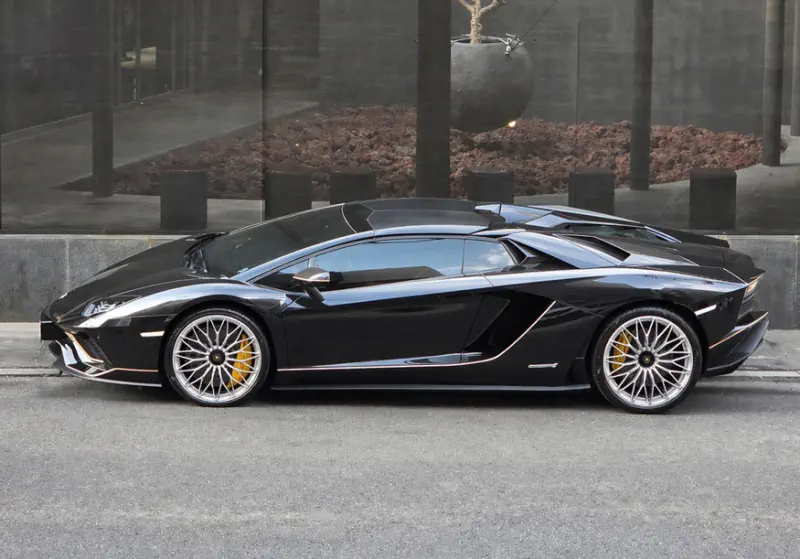 Lamborghini Aventador