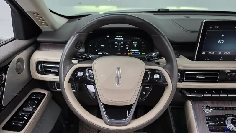 Lincoln Aviator