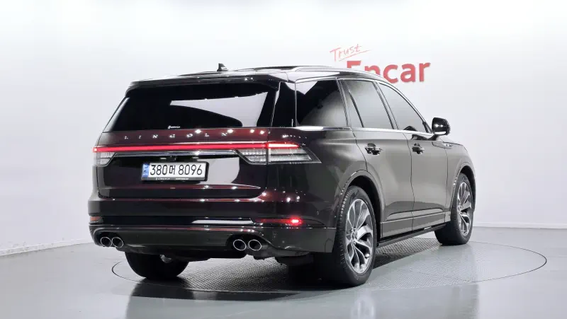 Lincoln Aviator