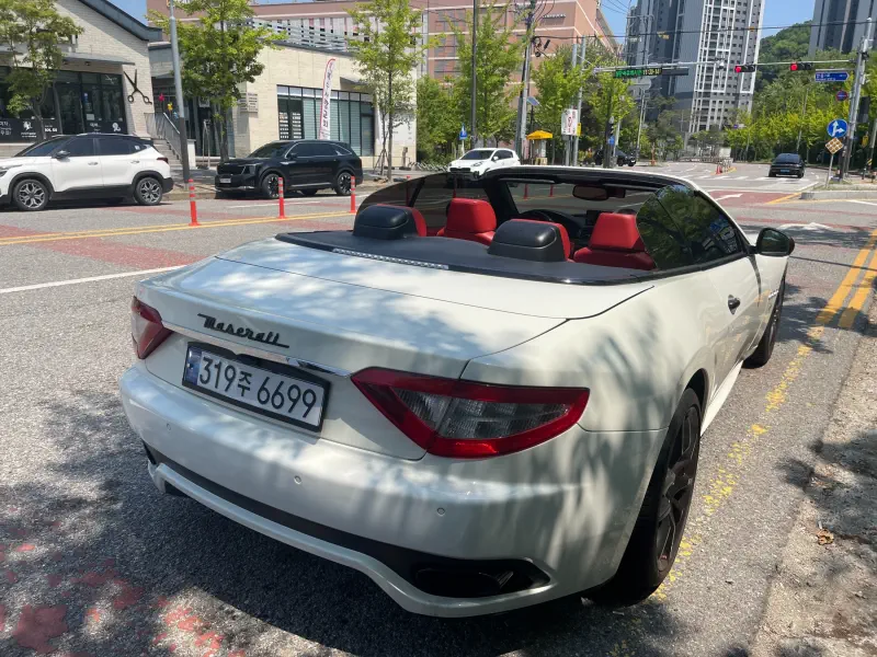 Maserati GranCabrio