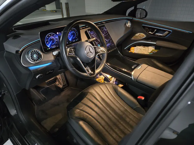 Mercedes-Benz EQS
