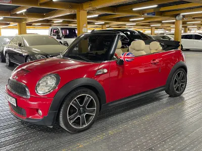 MINI Cooper Convertible