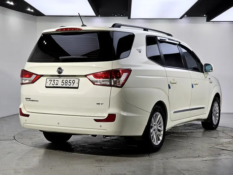 SsangYong Korando Turismo
