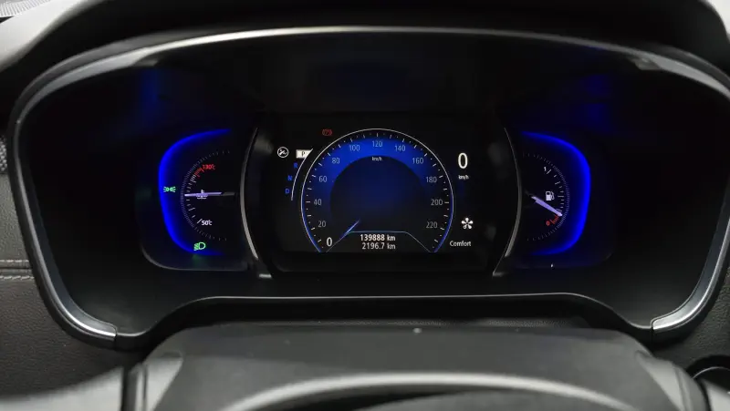 Renault Samsung SM6