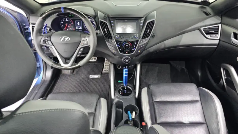Hyundai Veloster