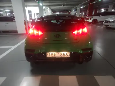Hyundai Veloster