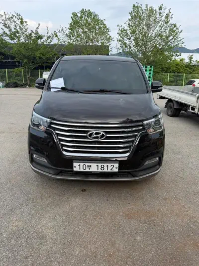 Hyundai Grand Starex