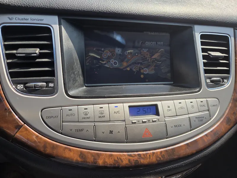 Hyundai Genesis