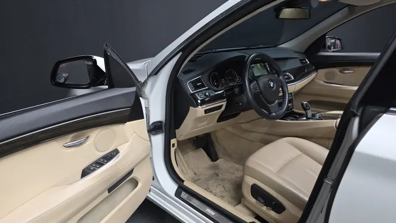 BMW 5-Series Gran Turismo