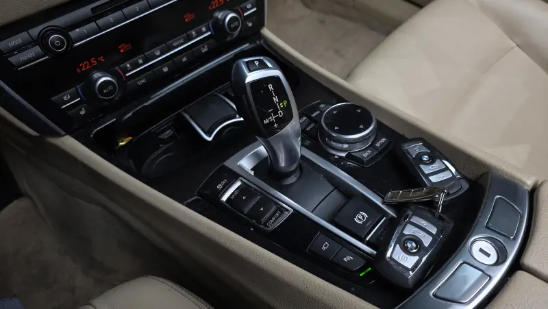 BMW 5-Series Gran Turismo