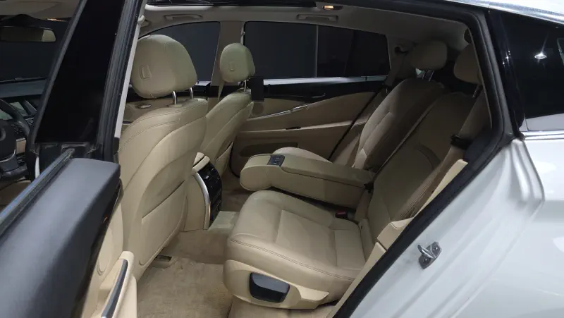 BMW 5-Series Gran Turismo