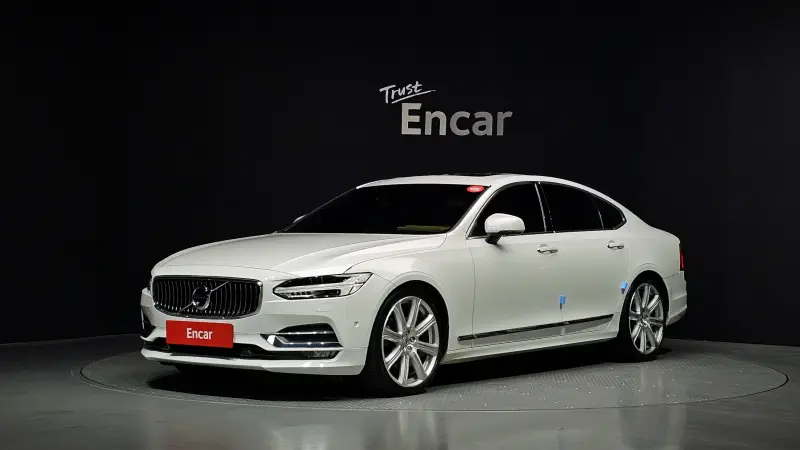 Volvo S90