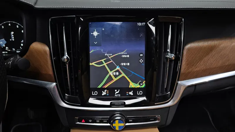 Volvo S90