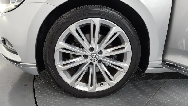 Volkswagen Passat GT