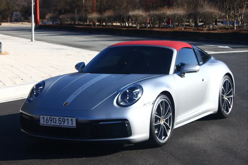 Porsche 911