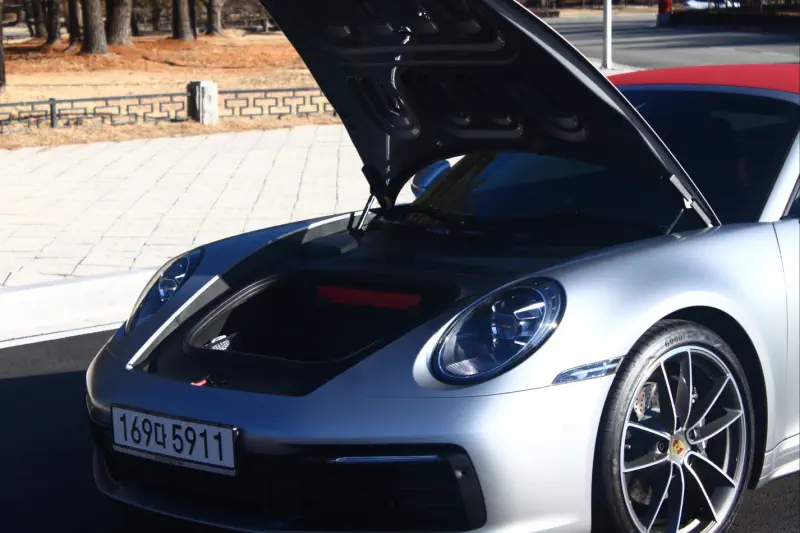 Porsche 911