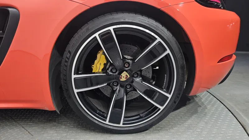 Porsche Boxster