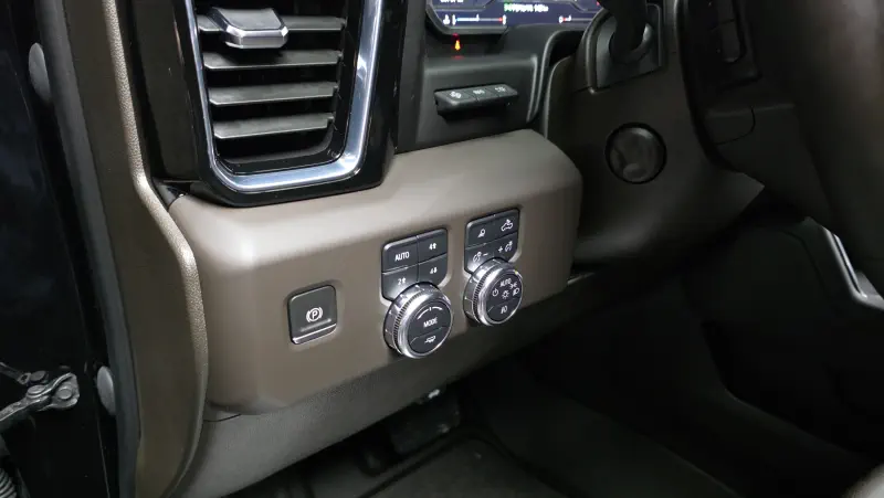 GMC SIERRA