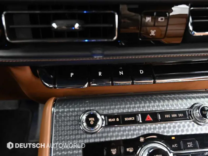 Lincoln Aviator