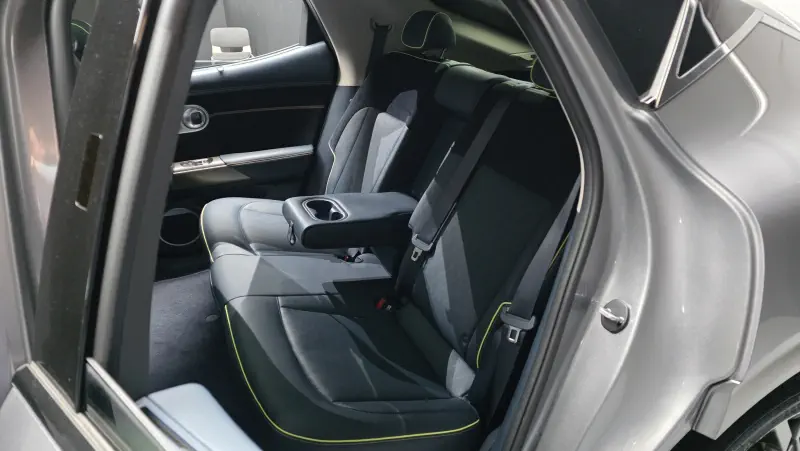 Genesis GV60