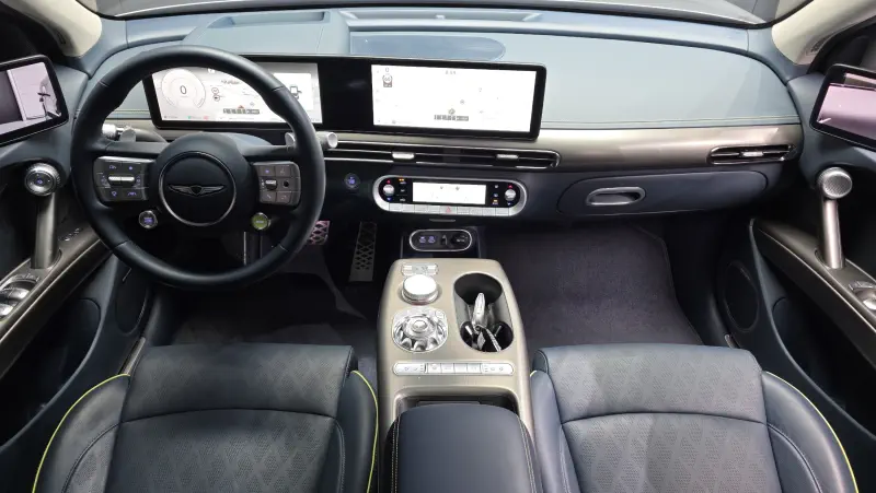 Genesis GV60
