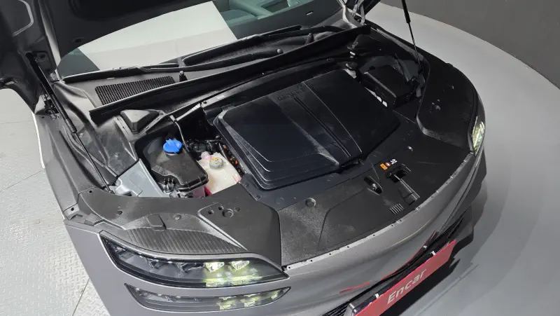Genesis GV60