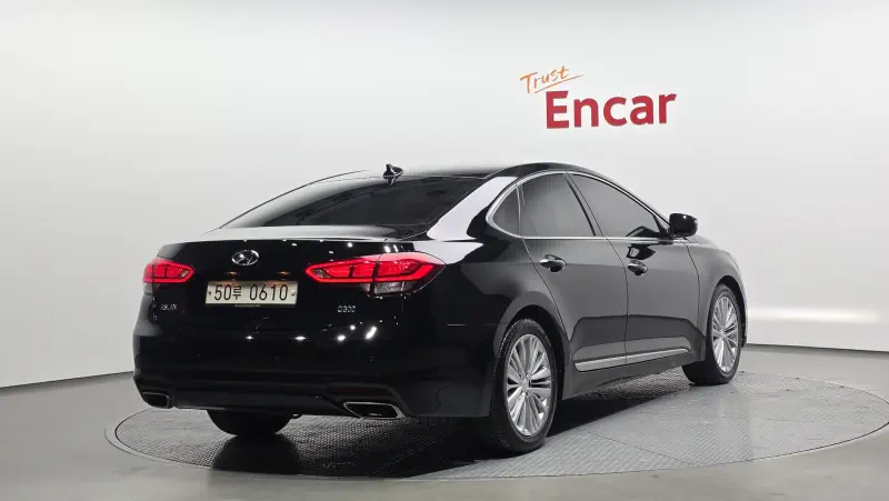 Hyundai Aslan