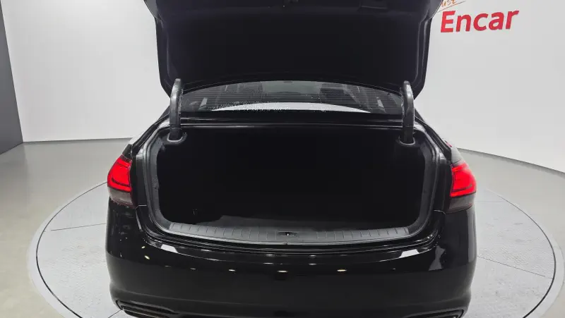 Hyundai Aslan