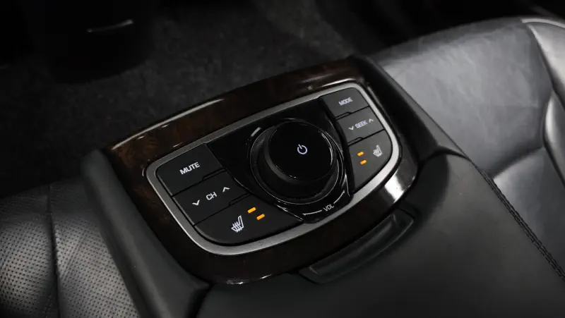 Hyundai Aslan