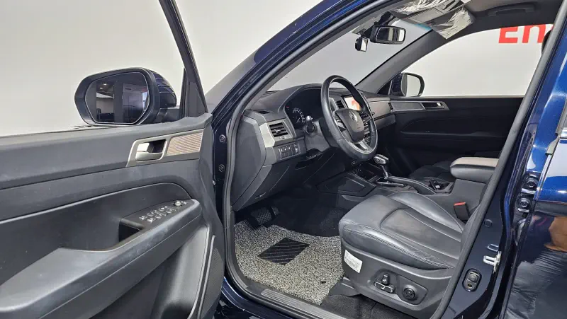SsangYong Rexton Sports