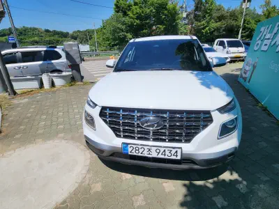 Hyundai Venue