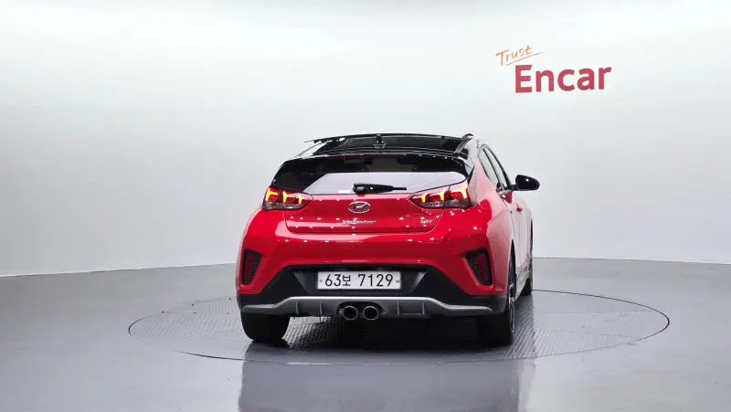 Hyundai Veloster