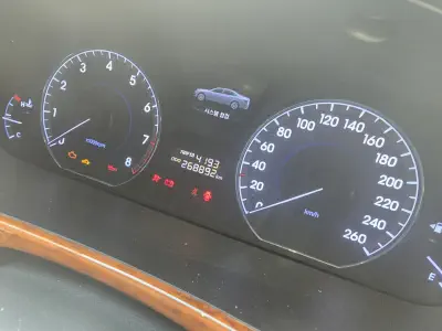 Hyundai Equus