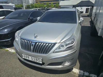 Hyundai Equus