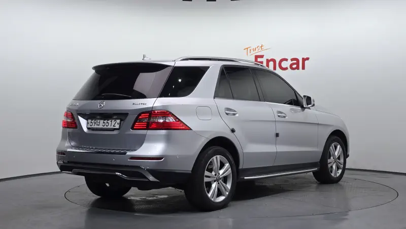 Mercedes-Benz M-class