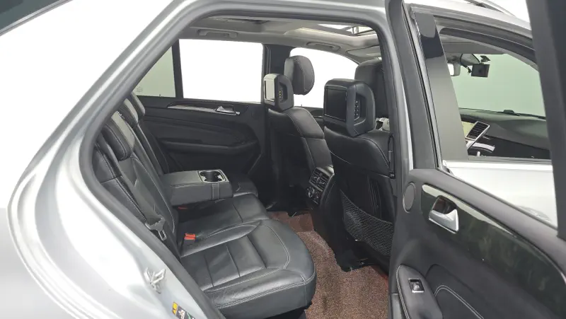 Mercedes-Benz M-class